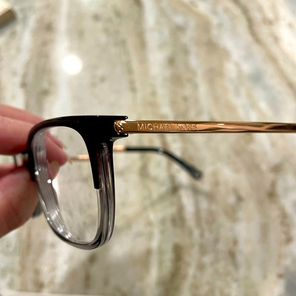 Michael Kors glasses frame, model 4047 with matching case and cloth - Picture 2 of 8